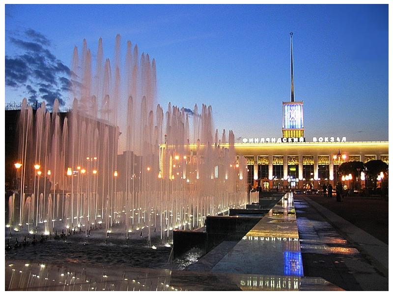 Фото 1. Вызов электрика в Калининском районе возможен в любое время - даже ночью.